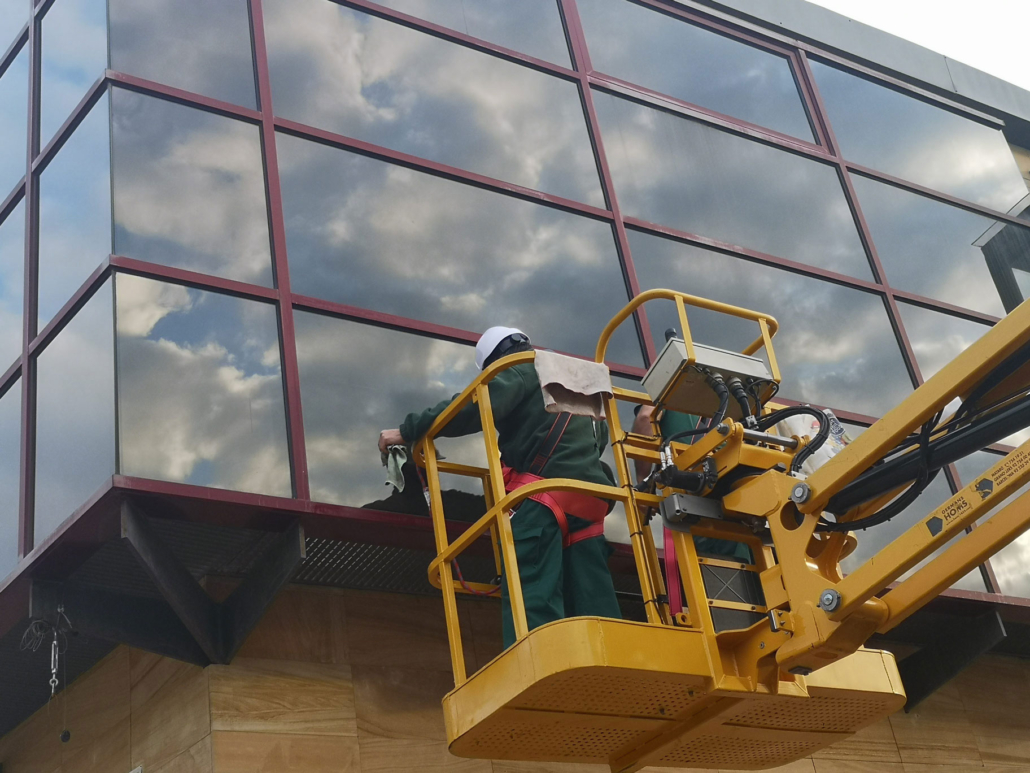 Empresa de neteja a Mataró i el Maresme per a empreses o comunitats Empresa de neteja a Mataró i el Maresme per a empreses o comunitats